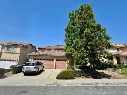 6076 Brookside Way, Fontana, CA, 92336-5809 | Card Image
