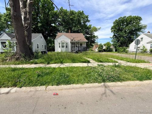 6215 Radnor St, Detroit, MI, 48224-4312 | Card Image