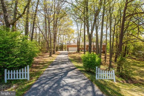 4692 Duley Dr, WHITE PLAINS, MD, 20695-3105 | Card Image