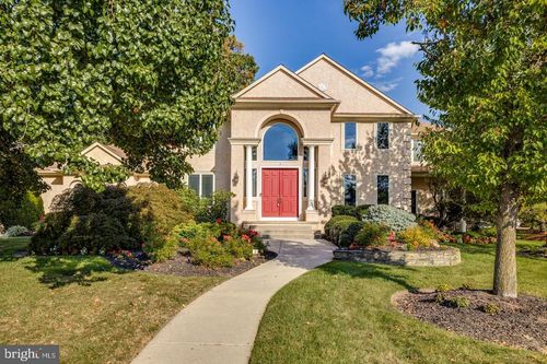 2 Collage Ct, CHERRY HILL, NJ, 08003-5130 | Card Image