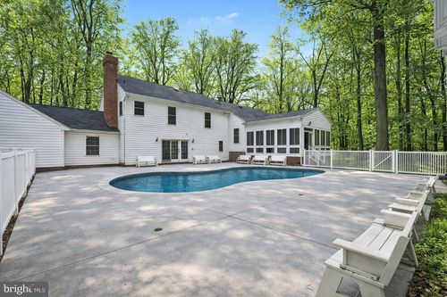 1645 Timber Summit Dr, WESTMINSTER, MD, 21157-3411 | Card Image