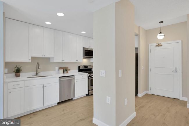 UNIT-321W - 3600 S Glebe Rd, Condo with 2 bedrooms, 2 bathrooms and null parking in ARLINGTON VA | Image 11