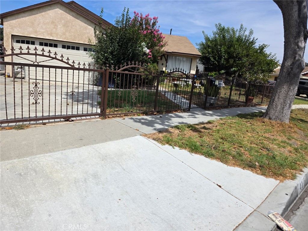 Residential in Long Beach 4
