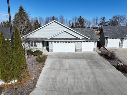 205 Ashley Ln, Alexandria, MN, 56308-6166 | Card Image