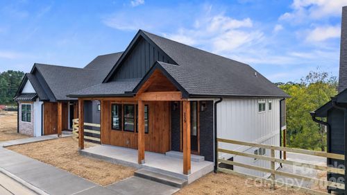 2-159 Martha Avenue, Hendersonville, NC, 28792 | Card Image