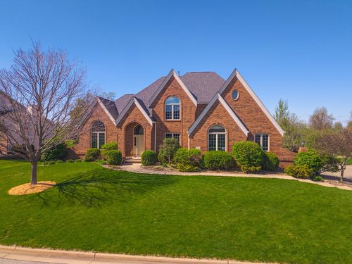 402 Northridge Estates, Normal, IL, 61761 | Card Image