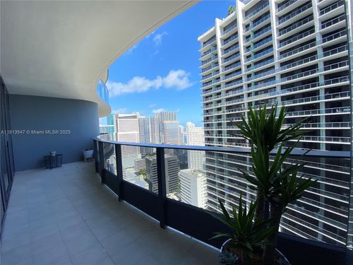 unit-3907-1000 Brickell Plz, Miami, FL, 33131-3868 | Card Image