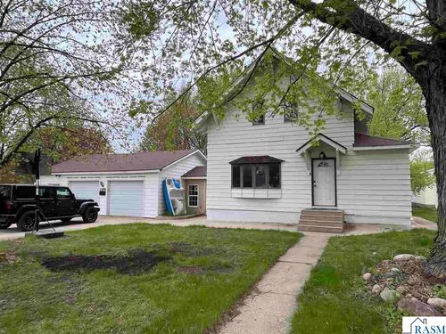 1305 9th Avenue North, St. James, MN, 56081 | Card Image