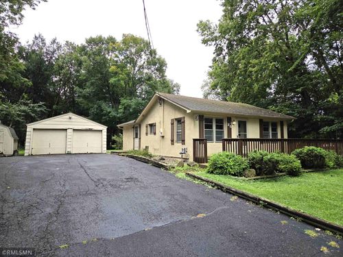 25 Woodlawn Ave, Excelsior, MN, 55331-8429 | Card Image
