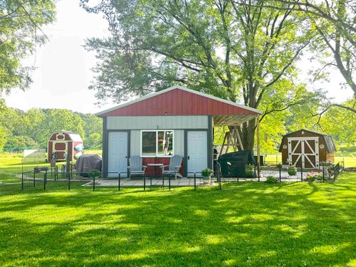 829 Airstream Dr, Kingman, IN, 47952-8247 | Card Image