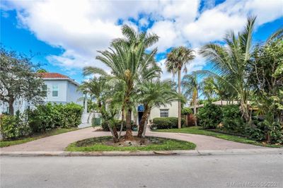 1017 Buchanan St, House other with 2 bedrooms, 2 bathrooms and null parking in Hollywood FL | Image 1