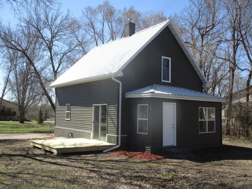 704 Prairie Ln Sw, Alexandria, MN, 56308-9161 | Card Image