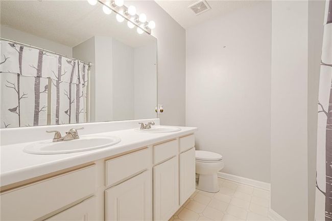 3746 Berkeley Xing, Townhouse with 2 bedrooms, 3 bathrooms and 2 parking in Duluth GA | Image 21