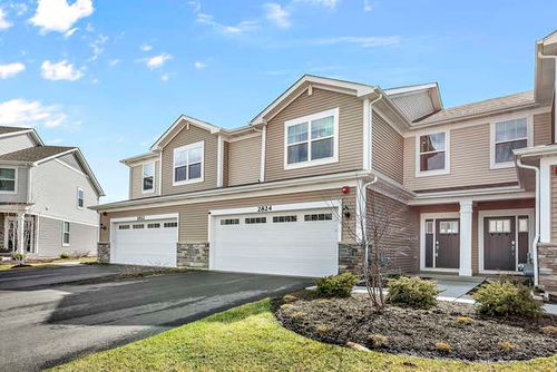 2824-2824 Kessler Dr, Mundelein, IL, 60060-5402 | Card Image