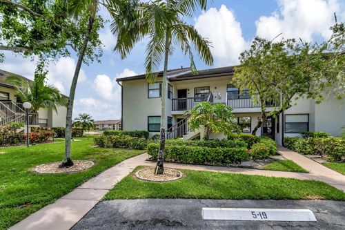apt-201-7618 Tahiti Ln, Lake Worth, FL, 33467-4926 | Card Image