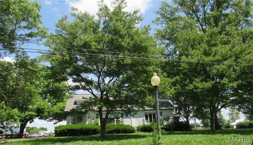 1113 E Market St, Red Bud, IL, 62278-2114 | Card Image