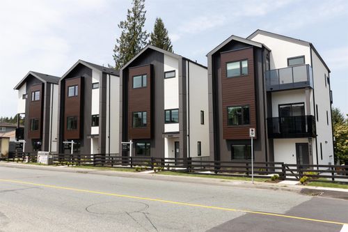 1-8483 16 Avenue, Burnaby, BC, V3N1S4 | Card Image