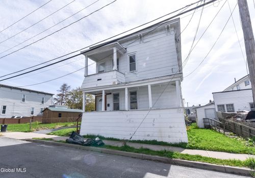 203 Brookside Avenue, Amsterdam, NY, 12010 | Card Image