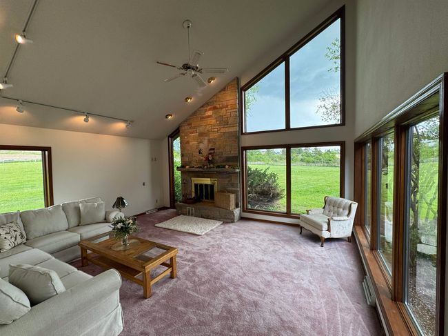 3578 State Road 39, House other with 3 bedrooms, 3 bathrooms and null parking in Mineral Point WI | Image 16