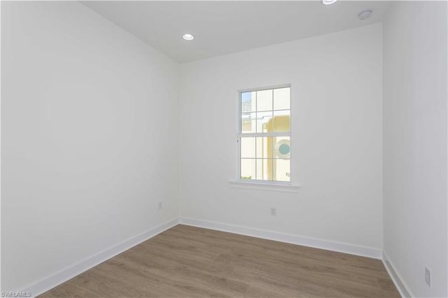 8925 Calypso Ct, Condo with 2 bedrooms, 2 bathrooms and 2 parking in Naples FL | Image 23