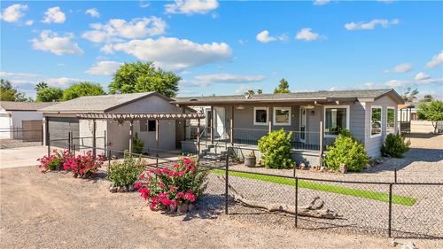 1086 E Mulberry Dr, Mohave Valley, AZ, 86440-9225 | Card Image