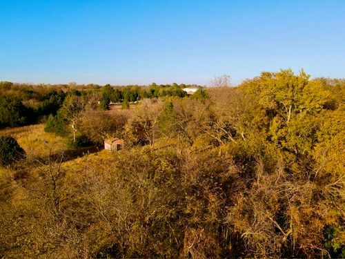 1201 N Main St, Noble, OK, 73068-9366 | Card Image