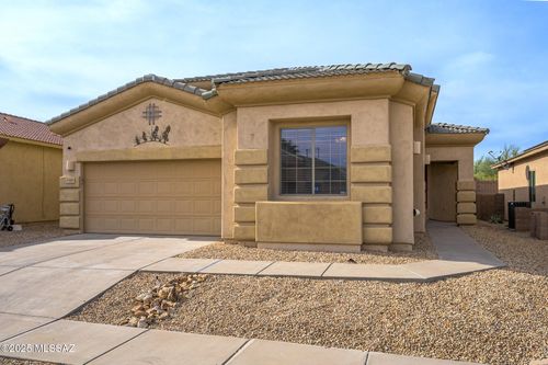 2171 N Avenida Del Polen, Green Valley, AZ, 85614 | Card Image