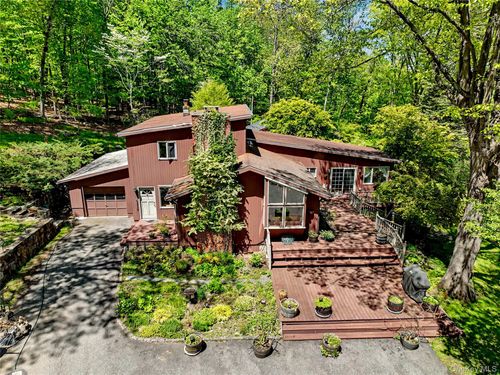 631 Croton Falls Rd, Carmel, NY, 10512-3907 | Card Image