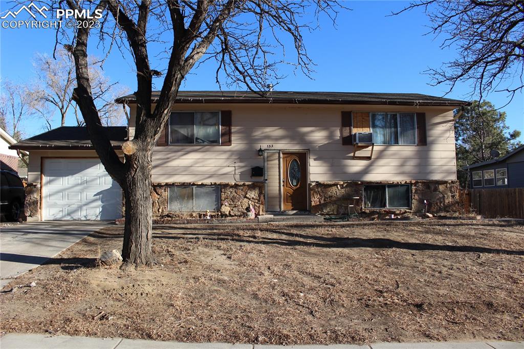Chelton Rd, Colorado Springs, CO 80910