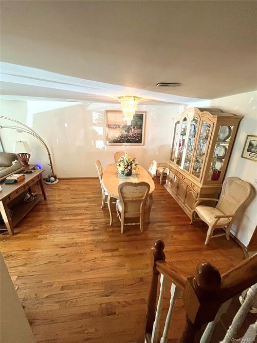 69 Alan Loop, Staten Island, NY, 10304-4434 | Card Image