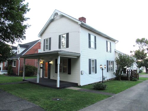 146 Barbour St, Buckhannon, WV, 26201-2350 | Card Image