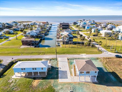 3903 2nd St, Galveston, TX, 77554 | Card Image