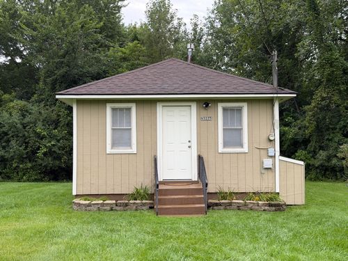 N1275 Mulberry Dr, Genoa City, WI, 53128 | Card Image