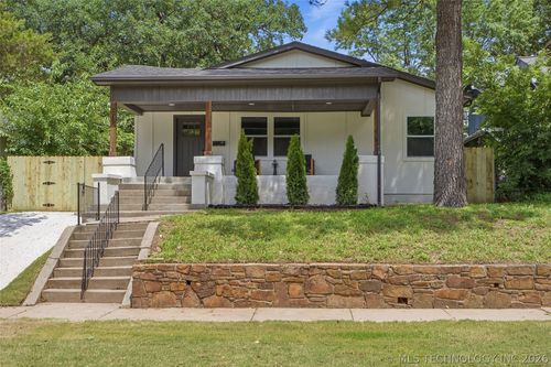 215 N Tacoma Ave, Tulsa, OK, 74127-6713 | Card Image