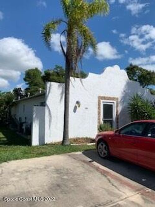 314 Pierce Ave, Cape Canaveral, FL, 32920-3109 | Card Image