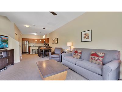 314A - 2049 Summit Dr, Townhouse with 3 bedrooms, 3 bathrooms and null parking in Panorama BC | Image 3