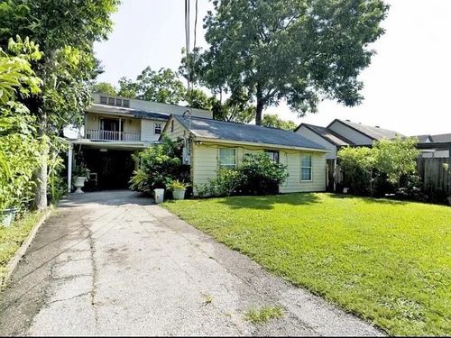 1-804 Pearl St, Baytown, TX, 77520-8027 | Card Image