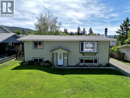 708 Smith Street, Williams Lake, BC, V2G4A5 | Card Image