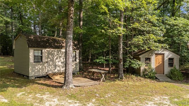 View of yard featuring a shed | Image 46