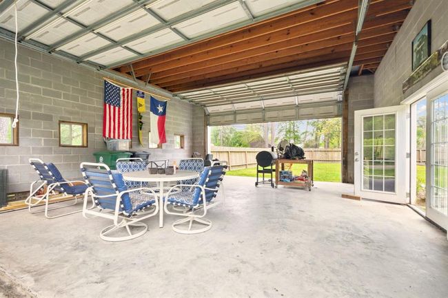 19803 Belle Way Dr, House other with 3 bedrooms, 2 bathrooms and 4 parking in Humble TX | Image 6