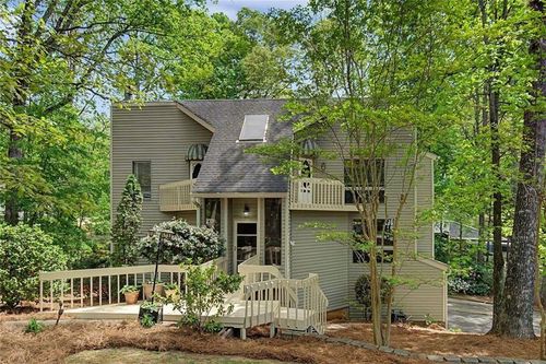 2915 Pond View Ct, Marietta, GA, 30062-4331 | Card Image