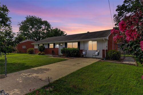 340 Curtis Tignor Rd, Newport News, VA, 23608-2714 | Card Image