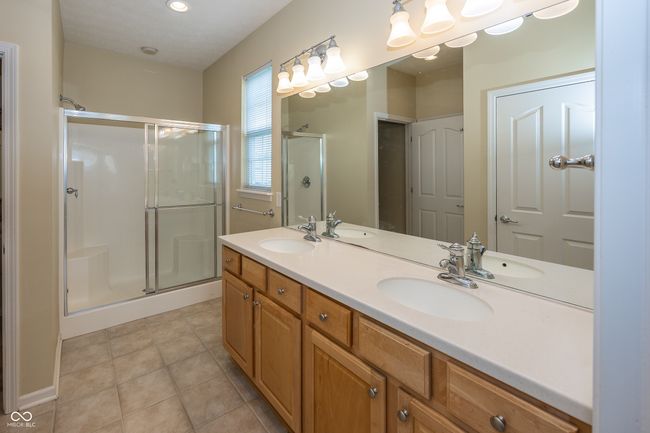 12880 Oxbridge Pl, House other with 3 bedrooms, 3 bathrooms and null parking in Fishers IN | Image 13