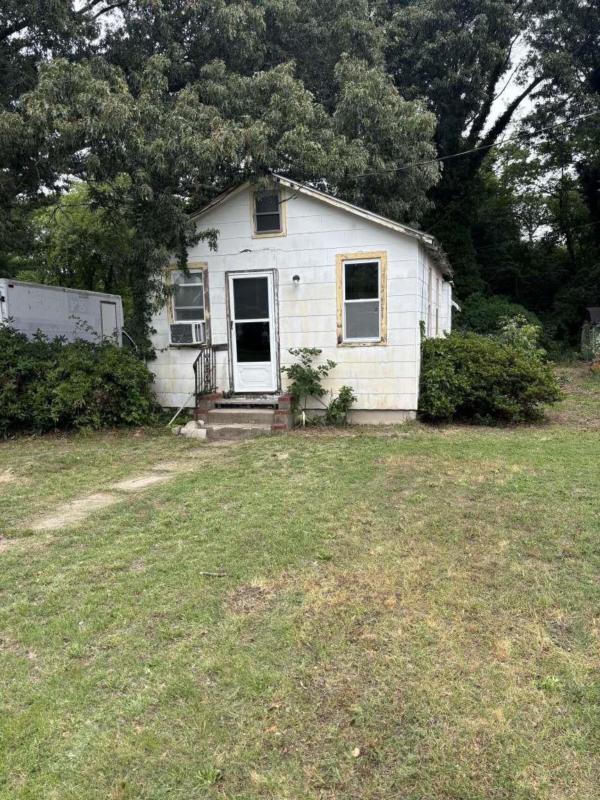 Miami Ave, Villas, NJ 08251