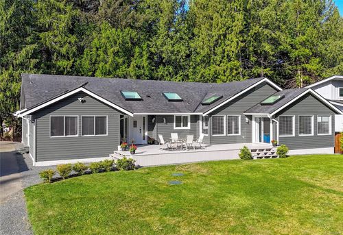 967 Woodpecker Pl, Parksville, BC, V9P1T1 | Card Image