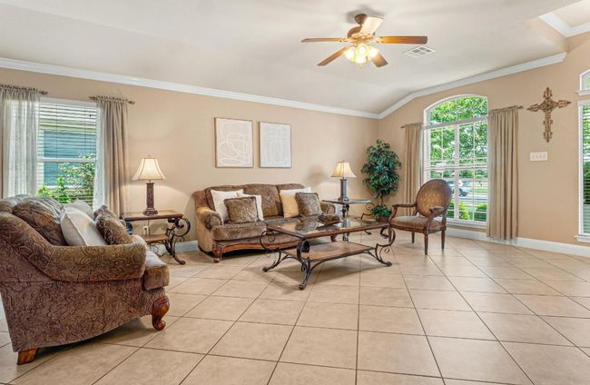 2527 Pearson Way, House other with 4 bedrooms, 2 bathrooms and 4 parking in Round Rock TX | Image 8