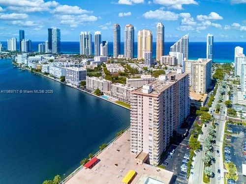 apt-216-251 174th St, Sunny Isles Beach, FL, 33160-3354 | Card Image