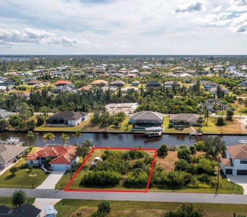 15882 Viscount Cir, PORT CHARLOTTE, FL, 33981-3332 | Card Image
