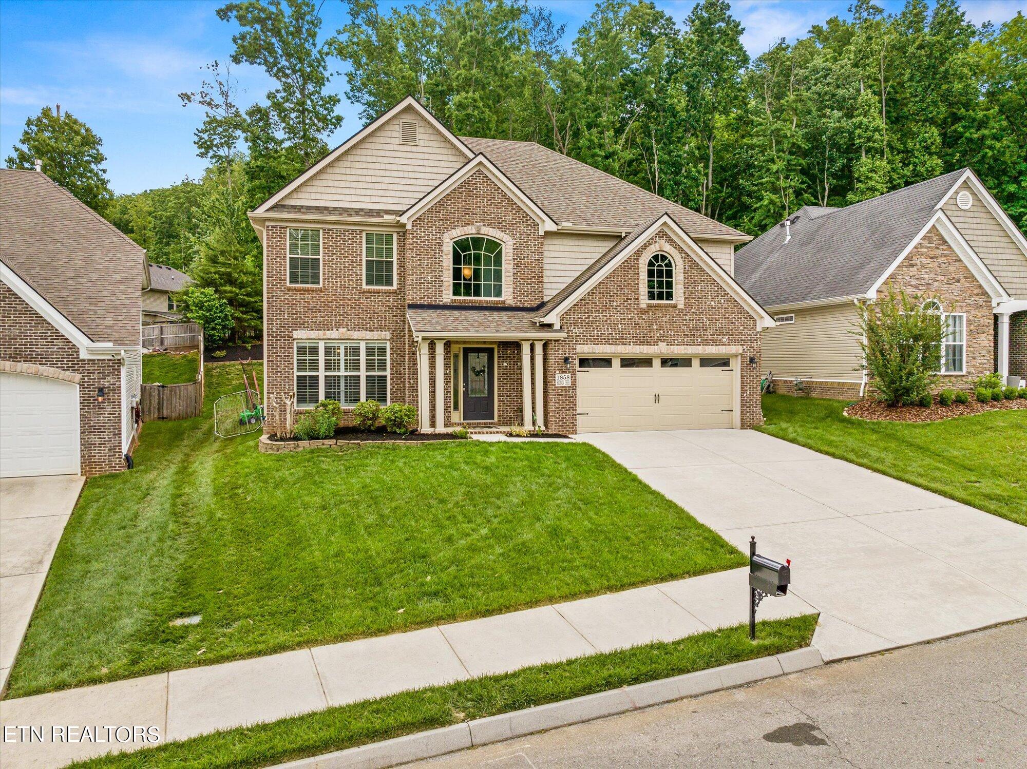 Hidden Deer Ln, Knoxville, TN 37922