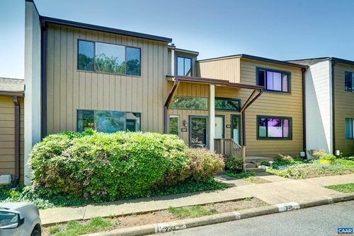 239 Harvest Dr, CHARLOTTESVILLE, VA, 22903-4851 | Card Image